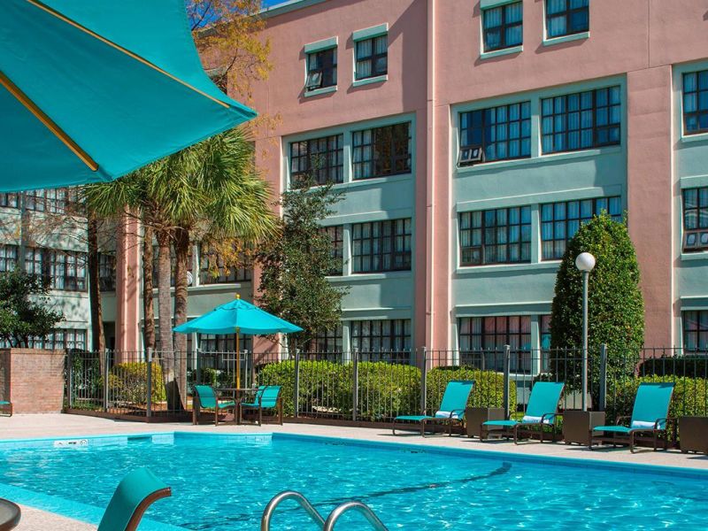 New Orleans Cruise Port Hotel | Sonesta ES Suites New Orleans Convention Center